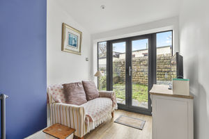 Photo 25- click for photo gallery